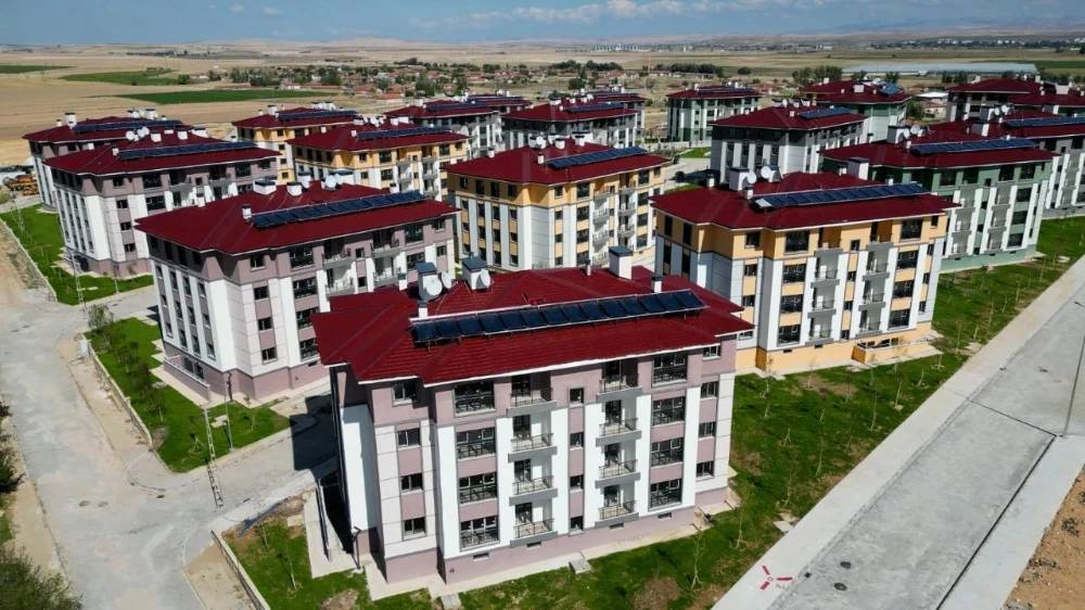 TOKİ 200 binden fazla kişiyi indirimli ev sahibi yapacak! Bu şehirler listede 5